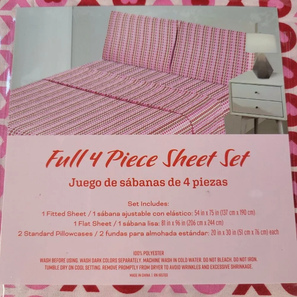 Valentines Day Red Pink XOXO KISS Love 4 piece FULL Sheets Set Girls Teen Hearts